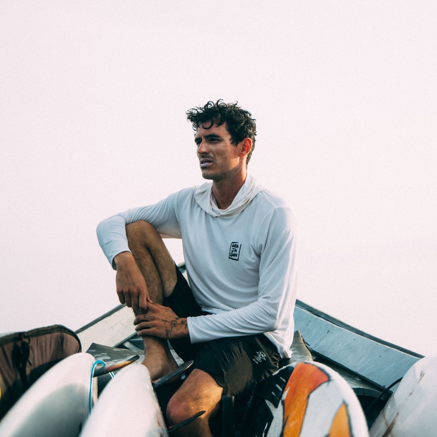 SURF-TEE MANCHES LONGUES À CAPUCHE UPF 50+ JUST BE PUNK