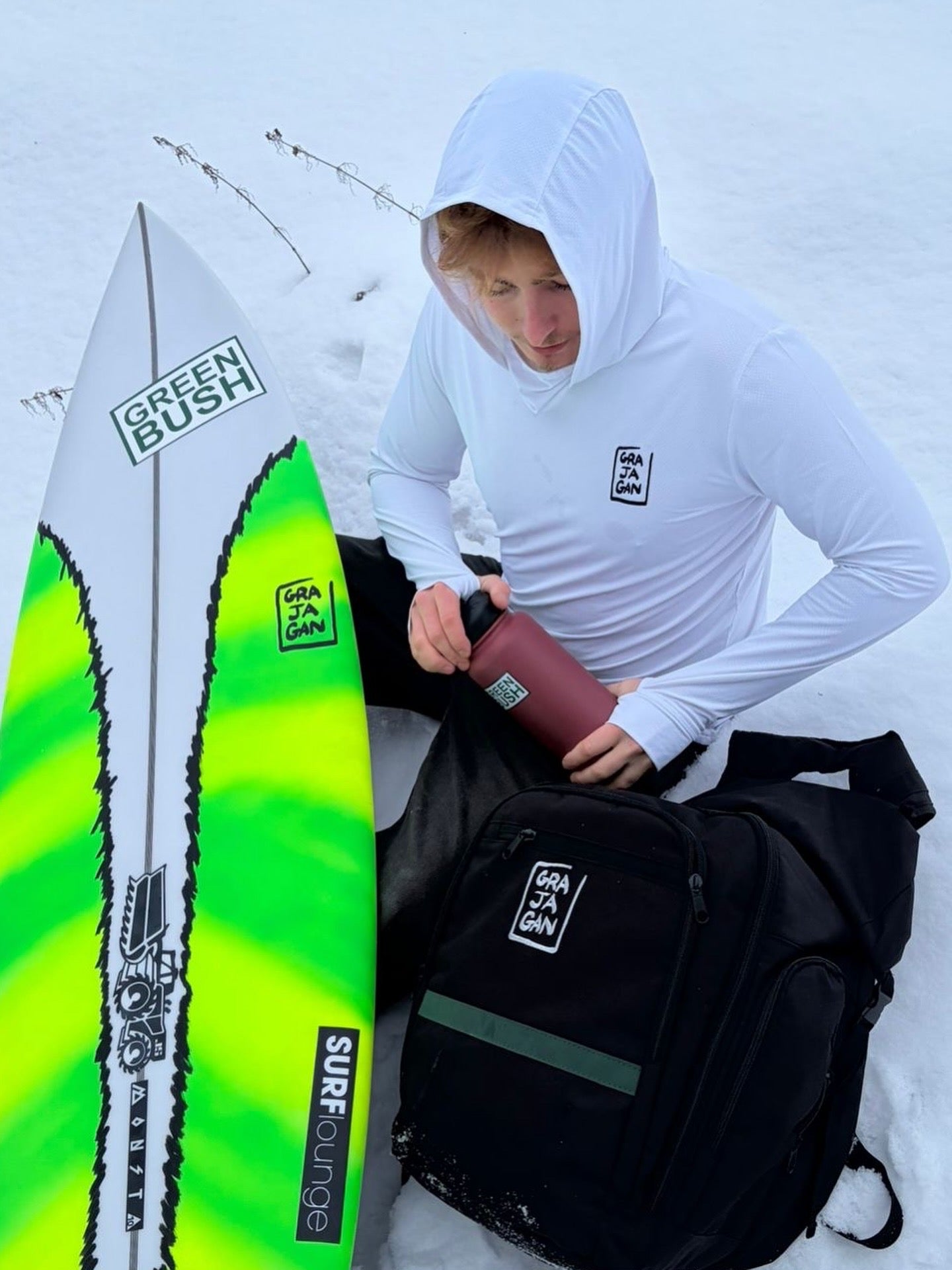 SURF-TEE MANCHES LONGUES À CAPUCHE UPF 50 +